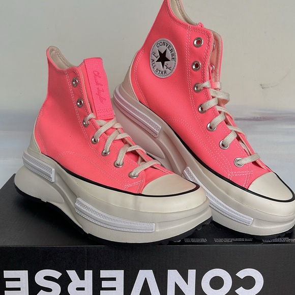 Converse WMNS CTAS A05012C
RUN STAR LEGACY CX HI ELECTRIC BLUSH/EGRET/BLACK - Picture 5 of 16